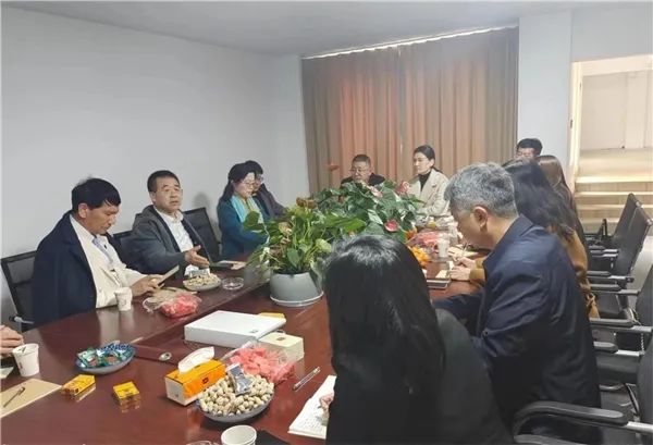 “大理元想”吹響國家級鄉村振興集結號，信達電通董事楊敏出席研討會